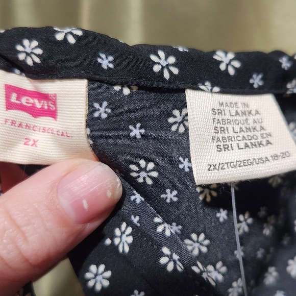 Levis Womens Tank Top - Picture 3 of 5